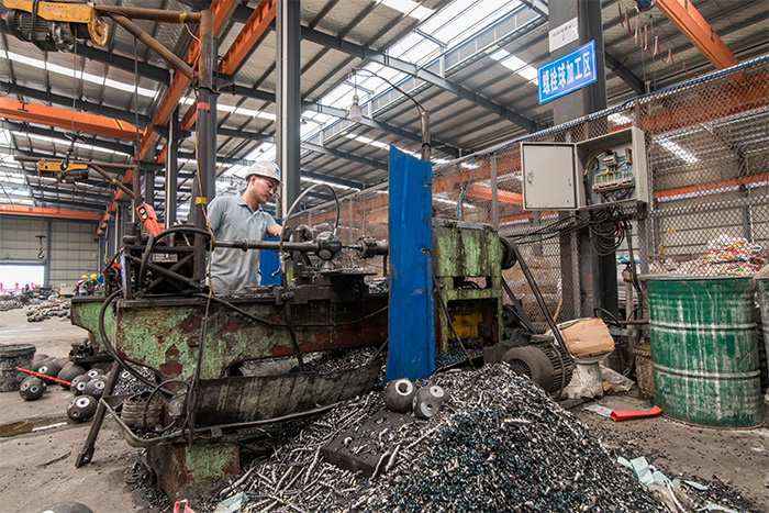 临安网架配件车间